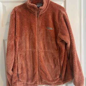 Columbia women’s zip up jacket